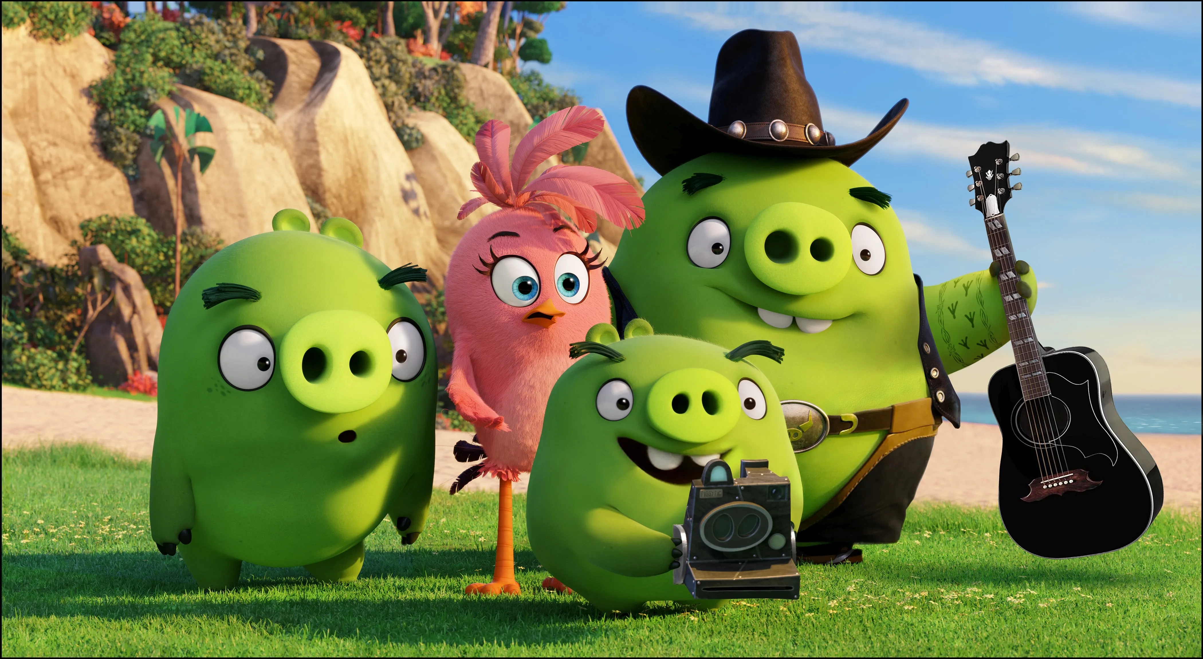 Tony Hale, Kate McKinnon, Blake Shelton, and Tituss Burgess in The Angry Birds Movie (2016)