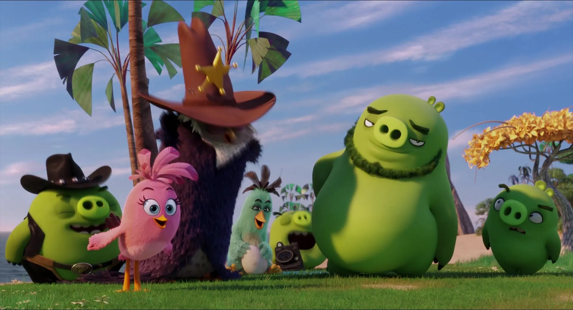 Ike Barinholtz, Bill Hader, Tony Hale, Kate McKinnon, Keegan-Michael Key, and Blake Shelton in The Angry Birds Movie (2016)