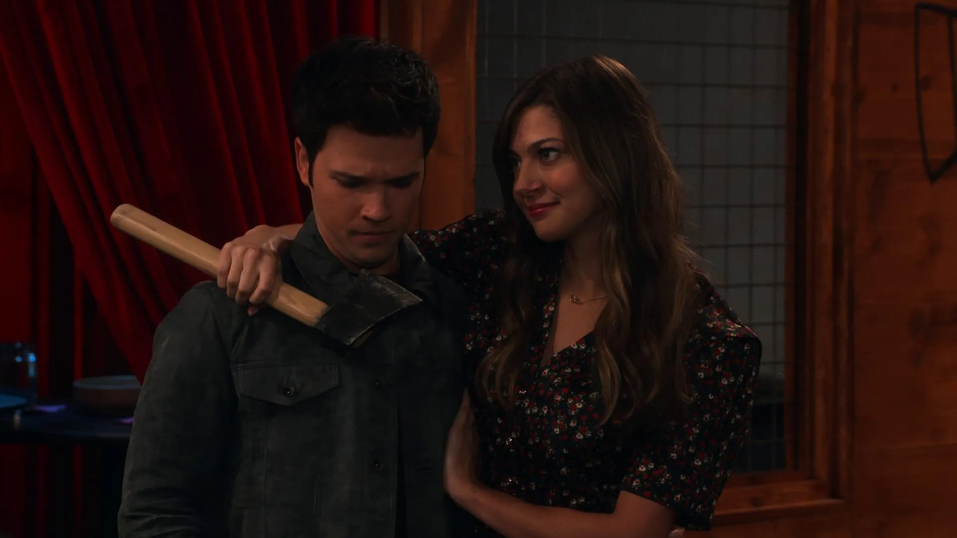 Nathan Kress and Mia Serafino in iCarly (2021)