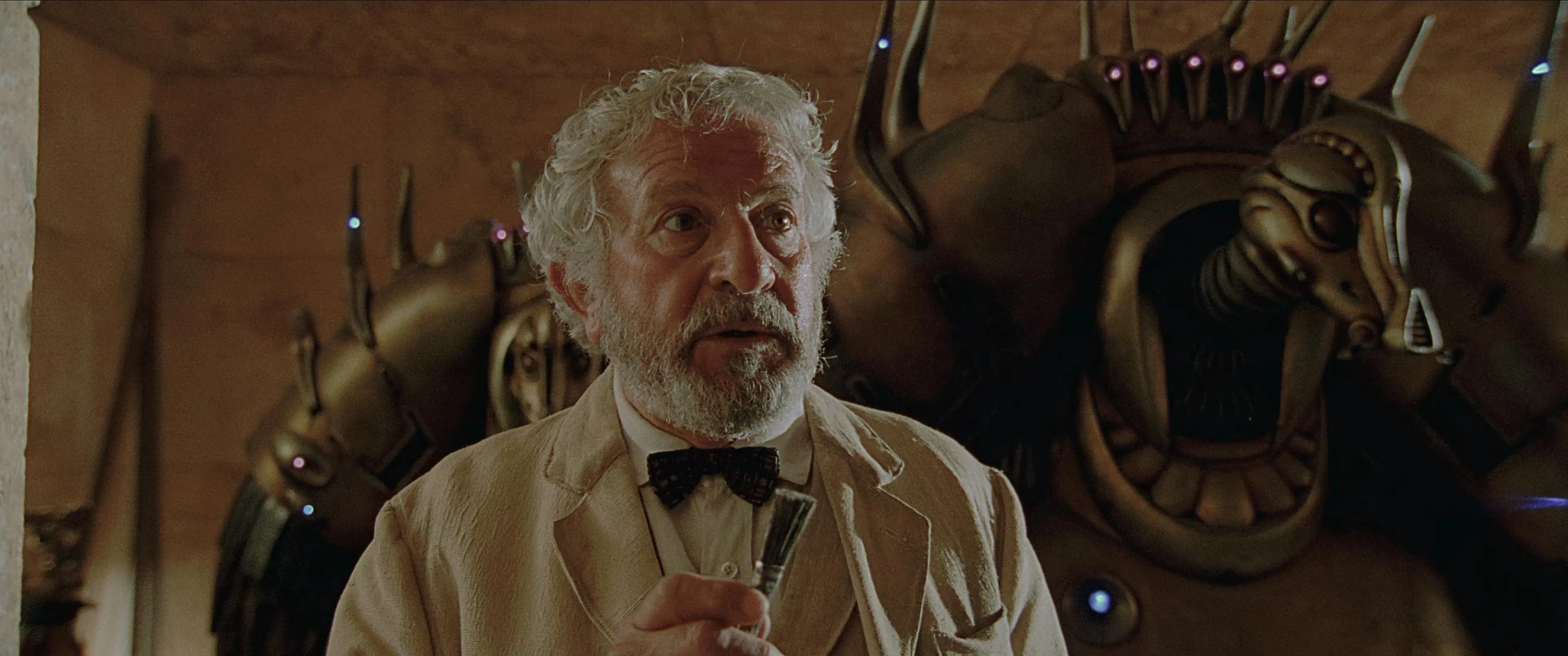 John Bluthal in The Fifth Element (1997)