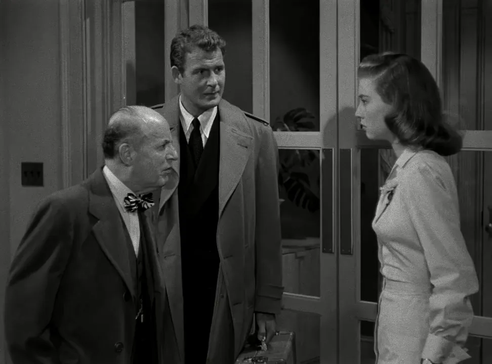 Peggy Dow, Charles Drake, and William H. Lynn in Harvey (1950)