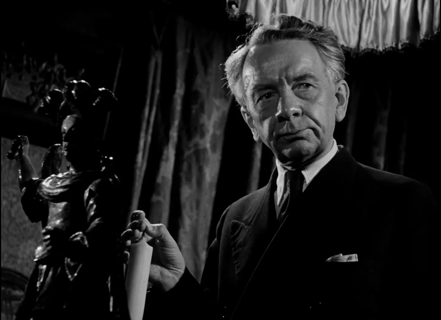 Erich Ponto in The Third Man (1949)