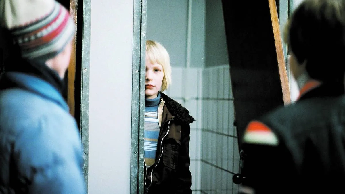 Patrik Rydmark and Kåre Hedebrant in Let the Right One In (2008)