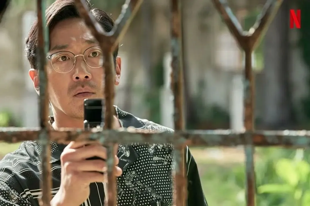 Ha Jung-woo in The Accidental Narco (2022)