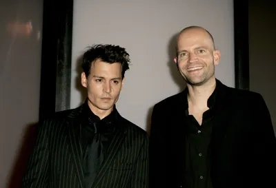 Johnny Depp and Marc Forster at an event for Finding Neverland (2004)