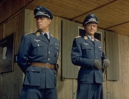 Robert Freitag and Hannes Messemer in The Great Escape (1963)