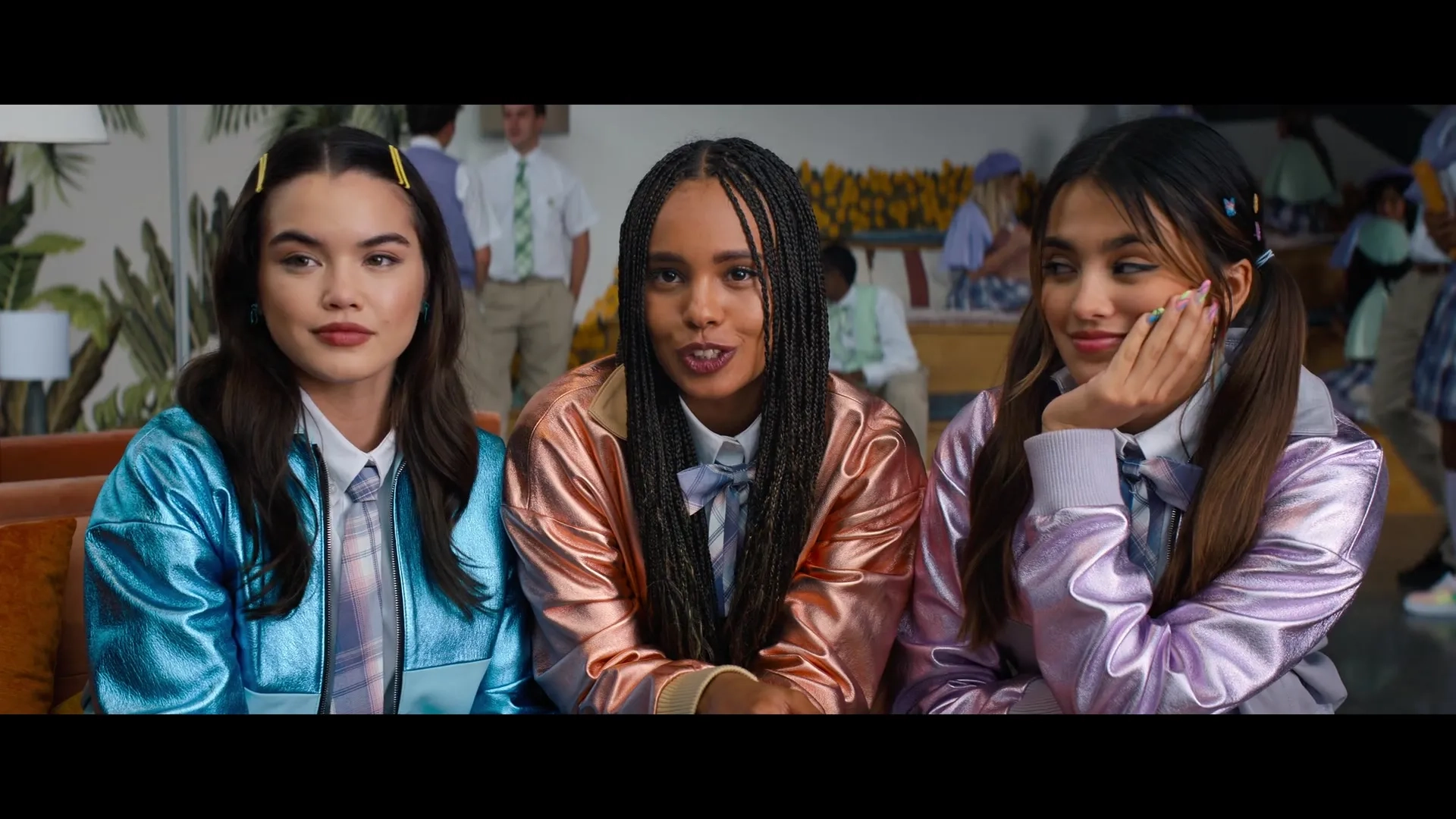 Alisha Boe, Paris Berelc, and Maia Reficco in Do Revenge (2022)