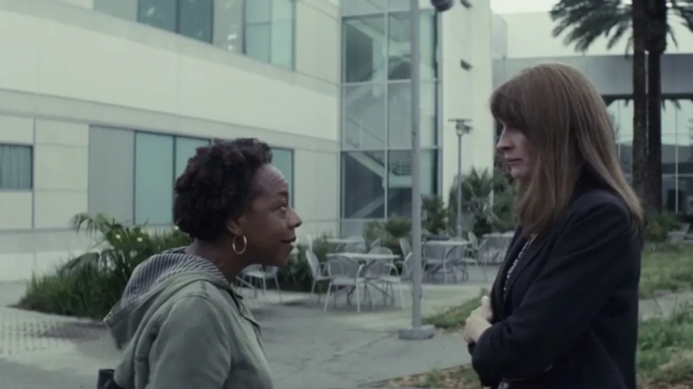 Julia Roberts and Marianne Jean-Baptiste in Homecoming (2018)