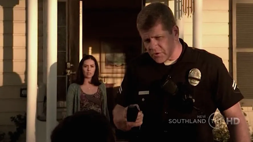 Carla Vila and Michael Cudlitz in Southland