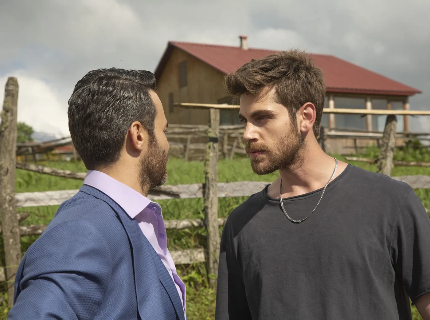 Kayhan Açikgöz and Emre Bey in Vermem Seni Ellere (2023)