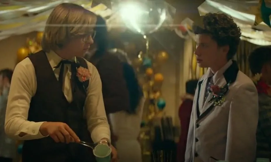 Tommy Nelson and Ross Lynch in My Friend Dahmer (2017)