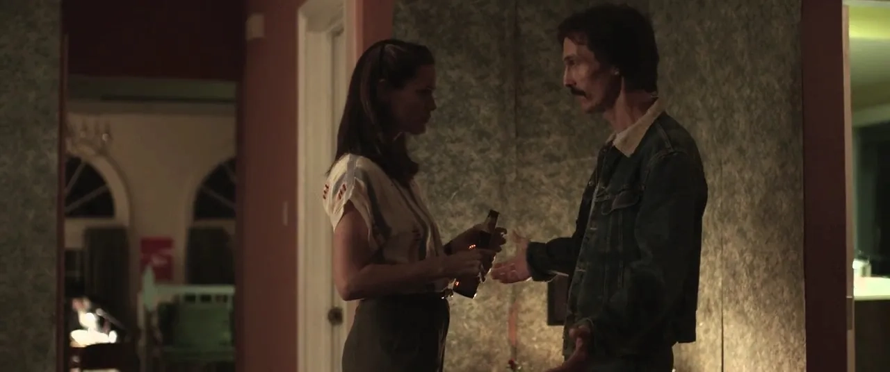 Matthew McConaughey and Jennifer Garner in Dallas Buyers Club (2013)